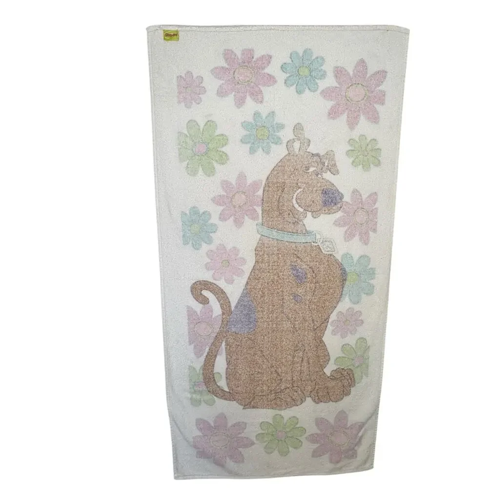 Vintage 2000s Scooby-Doo Hanna-Barbera Floral Beach Towel Y2K 26x52.5